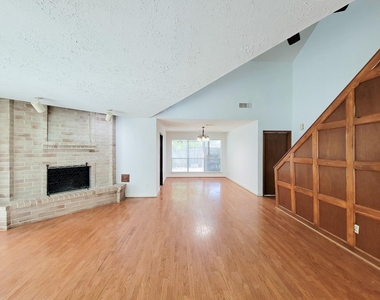 2030 Creek Valley Lane - Photo Thumbnail 14