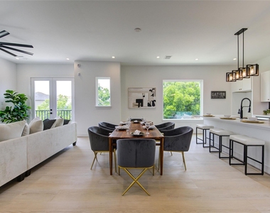 2310 Reinerman Street - Photo Thumbnail 29