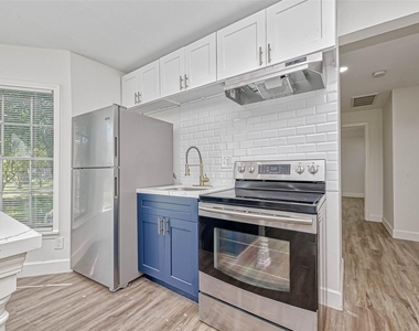 5609 Denmark Street - Photo Thumbnail 2