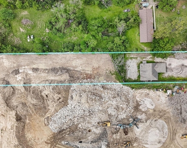 2631 Mansfield Street - Photo Thumbnail 2