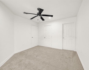 2631 Mansfield Street - Photo Thumbnail 14