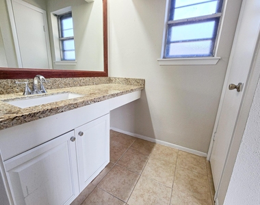 12645 Lake Conroe Hills Drive - Photo Thumbnail 12