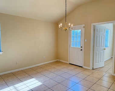 4019 Teal Run Meadow Drive - Photo Thumbnail 4