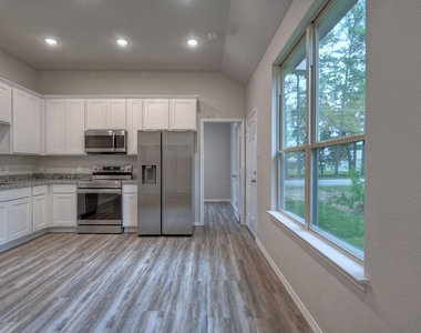 11604 Vistawood Street - Photo Thumbnail 13