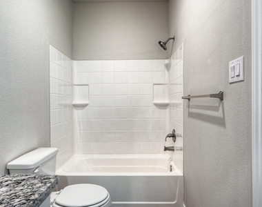11604 Vistawood Street - Photo Thumbnail 17