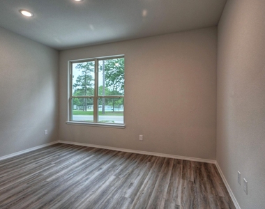 11604 Vistawood Street - Photo Thumbnail 14