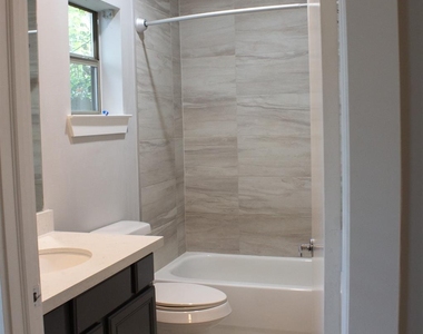 1138 Patterson Street - Photo Thumbnail 17