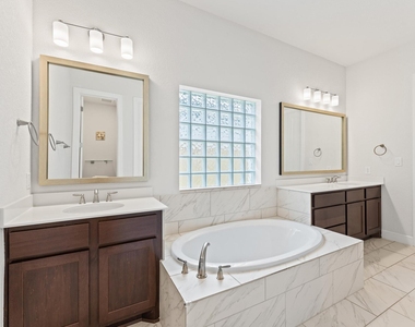 21 Cassena Grove Drive - Photo Thumbnail 28