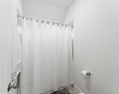 21 Cassena Grove Drive - Photo Thumbnail 18