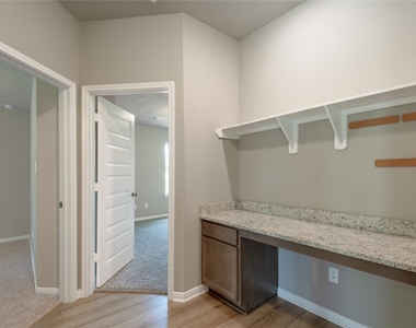 3722 Sage Lane - Photo Thumbnail 20
