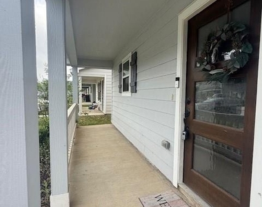 16400 Jasmine Marie Place - Photo Thumbnail 1