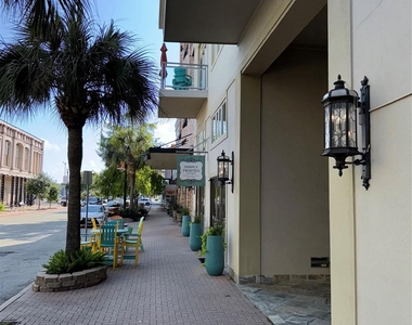 2208 Post Office Street - Photo Thumbnail 3