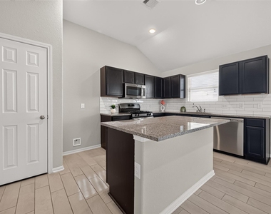 2122 Artic Loon Drive - Photo Thumbnail 10