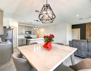 29919 Reagans Ranch Drive - Photo Thumbnail 8