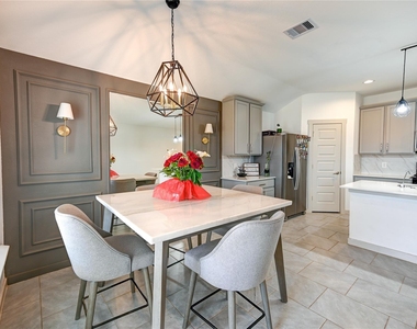 29919 Reagans Ranch Drive - Photo Thumbnail 10