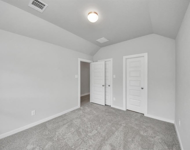 12022 Maple Oak Drive - Photo Thumbnail 3