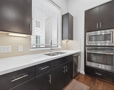 5313 Inker Street - Photo Thumbnail 10