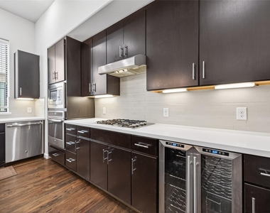 5313 Inker Street - Photo Thumbnail 16