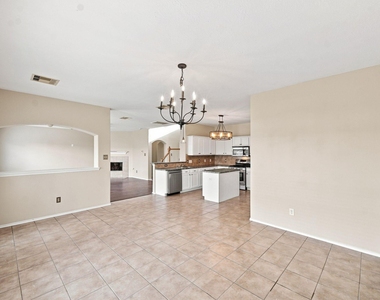 18810 Lantern Cove Lane - Photo Thumbnail 9