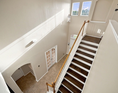 18810 Lantern Cove Lane - Photo Thumbnail 20