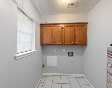 11673 Robin Lane - Photo Thumbnail 15