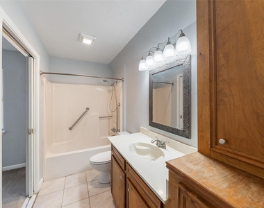 11673 Robin Lane - Photo Thumbnail 12