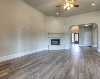 19 Cohasset Place - Photo Thumbnail 17