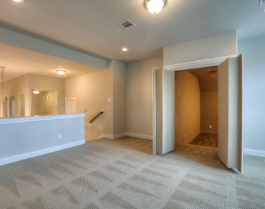 19 Cohasset Place - Photo Thumbnail 30