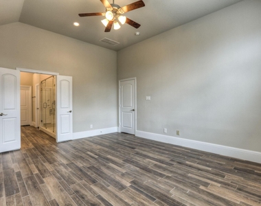 19 Cohasset Place - Photo Thumbnail 20