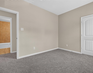 11306 Misty Willow Lane - Photo Thumbnail 38
