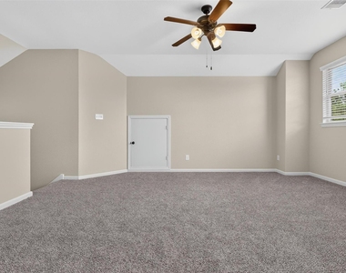 11306 Misty Willow Lane - Photo Thumbnail 32