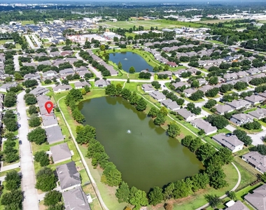 11306 Misty Willow Lane - Photo Thumbnail 2