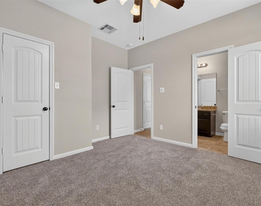 11306 Misty Willow Lane - Photo Thumbnail 26