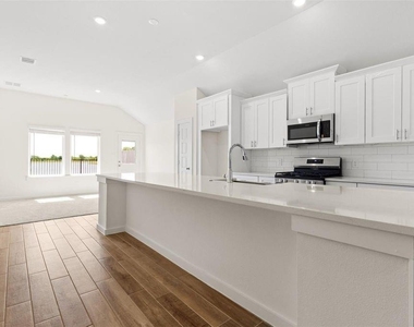 6643 Escondido Dr - Photo Thumbnail 5