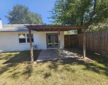 2519 Piddler Drive - Photo Thumbnail 37