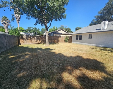 2519 Piddler Drive - Photo Thumbnail 33