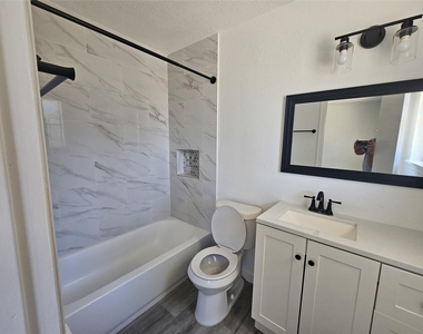2519 Piddler Drive - Photo Thumbnail 23