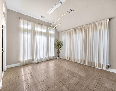 5126 Jibe Ho Lane - Photo Thumbnail 17