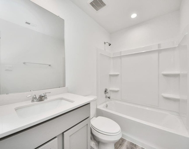 13517 Heritage Meadow Lane - Photo Thumbnail 26