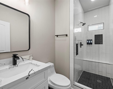 2406 Truxillo Street - Photo Thumbnail 12
