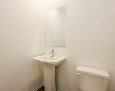 5419 Desert Glen Drive - Photo Thumbnail 20