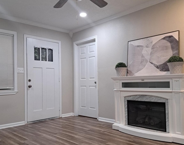 2114 N Fm 1486 Road - Photo Thumbnail 5
