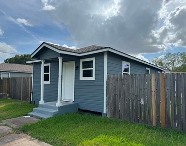 3910 Campbell Street - Photo Thumbnail 5