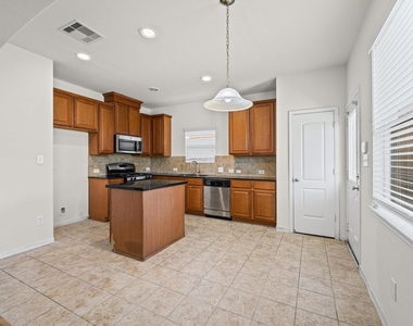 14286 Empanada Drive - Photo Thumbnail 9