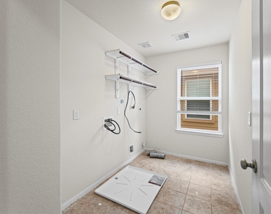 14286 Empanada Drive - Photo Thumbnail 18