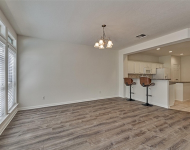 66 Valley Oaks Circle - Photo Thumbnail 15