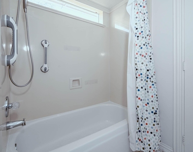 5522 Olympiad Drive - Photo Thumbnail 19