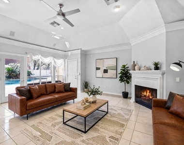 5522 Olympiad Drive - Photo Thumbnail 10