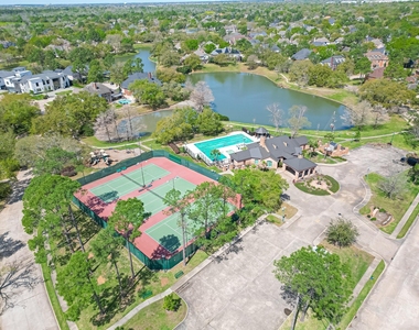 5522 Olympiad Drive - Photo Thumbnail 21