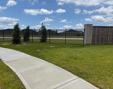 4534 Waving Willow Way - Photo Thumbnail 10